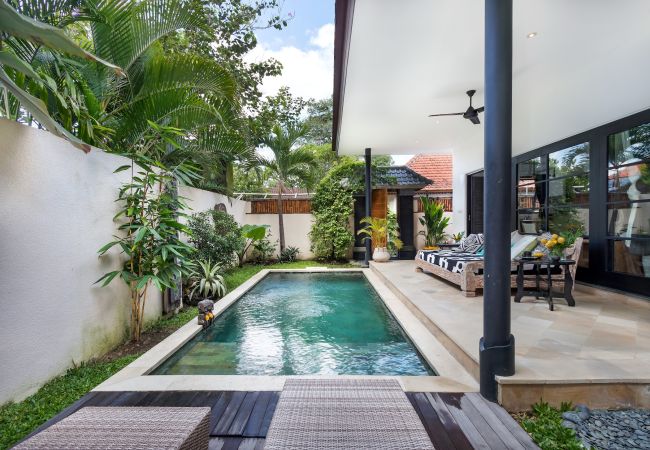  en Ubud - Lora- Bonita casa de 1 habitación con piscina en Bali