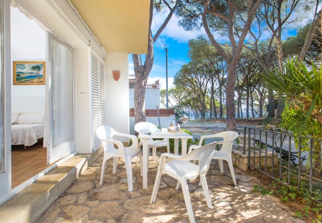  in Llafranc - 1ANC 01 - Apartment with terrace located very close to the beach